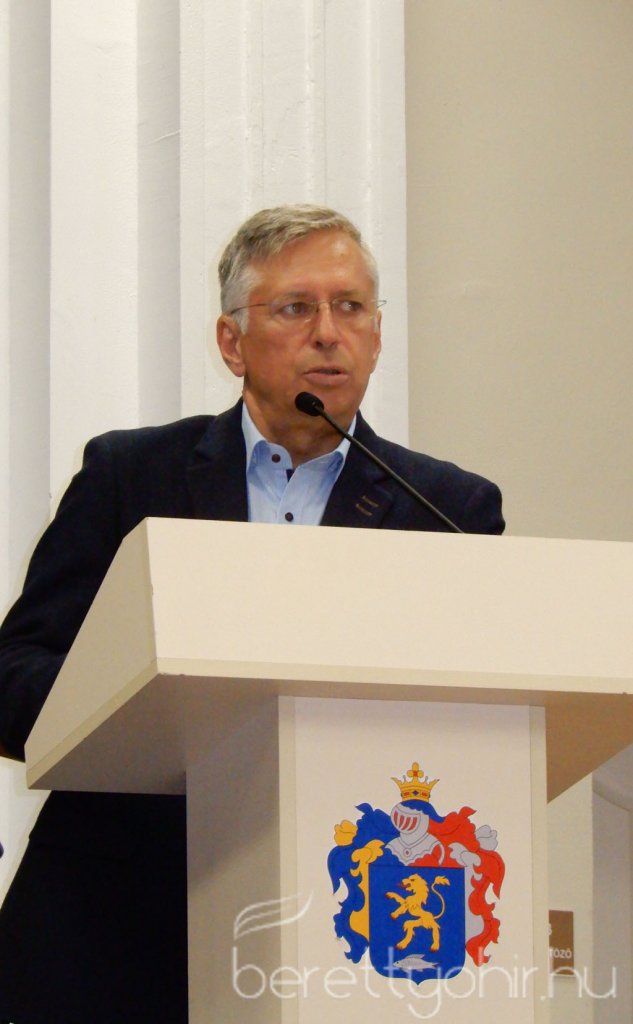 IX. Bihari Mézesnap 11